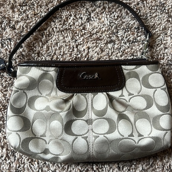 Coach clutch - Picture 7 of 8